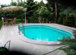 Poolumrandungen
